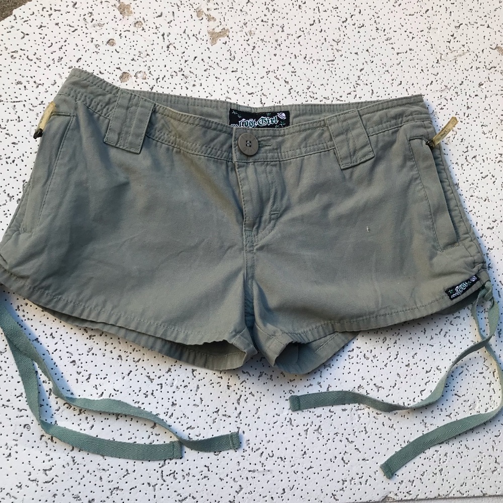 Free people Lost girl Short Size 3